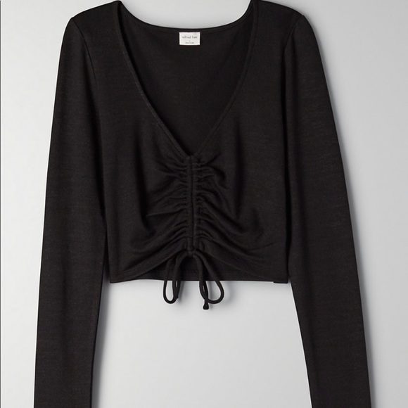 Brand new Aritzia Wilfred free lynx longsleeve
